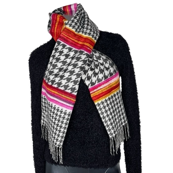 NWOT FRAAS Feel Cashmink Black White Houndstooth Multi Colored Oversized Scarf - Picture 5 of 16